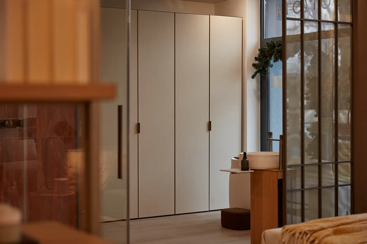TH|DESIGN bemutatóterem – nappali enteriőr