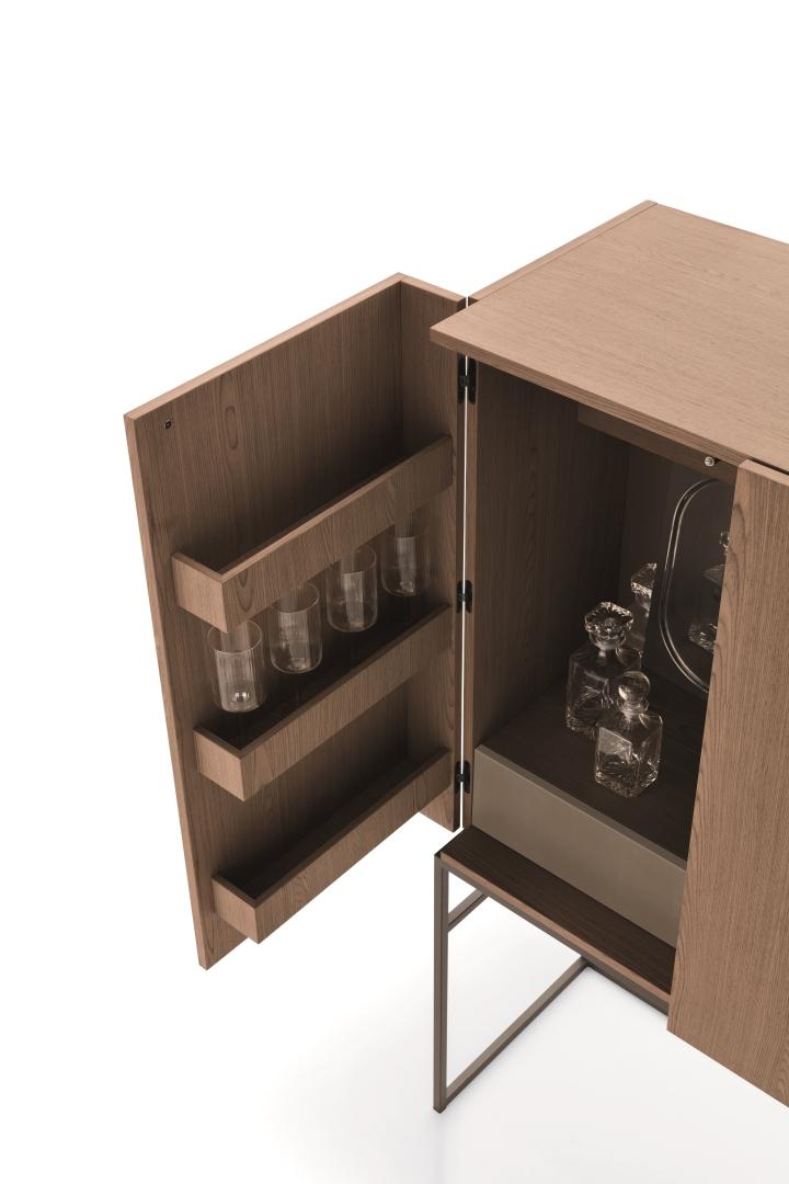UNIT PRIVÉ BOX – bárszekrény