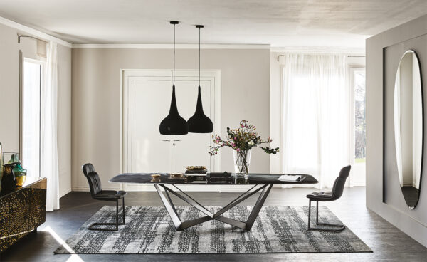 THDESIGN_modern_olasz_asztal_CattelanItalia_Skorpio_Crystalart_table_2